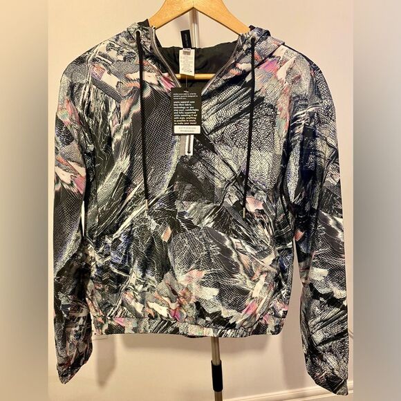 Onzie Science fiction windbreaker. Size S/M - Picture 3 of 9